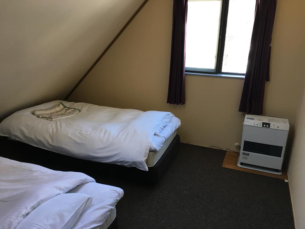 Alpine Chalets Hakuba Bagian luar foto
