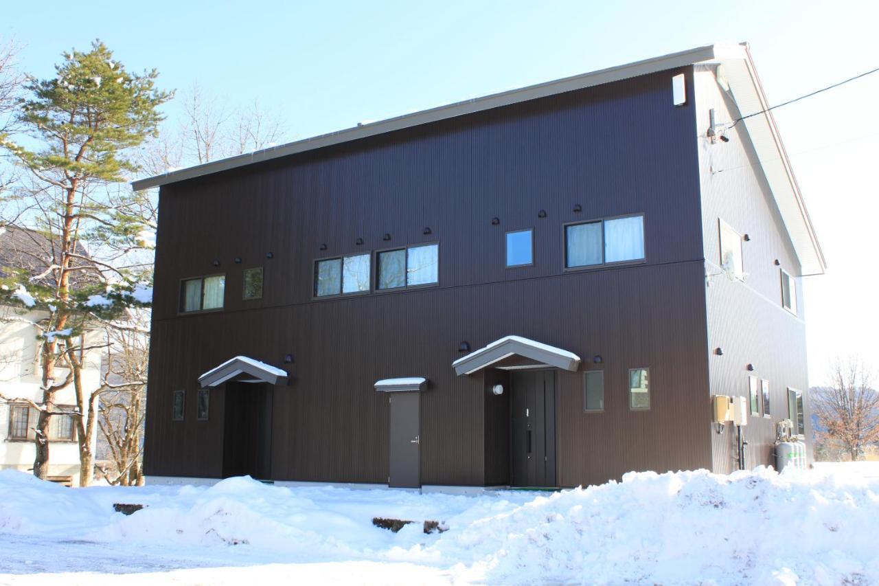 Alpine Chalets Hakuba Bagian luar foto