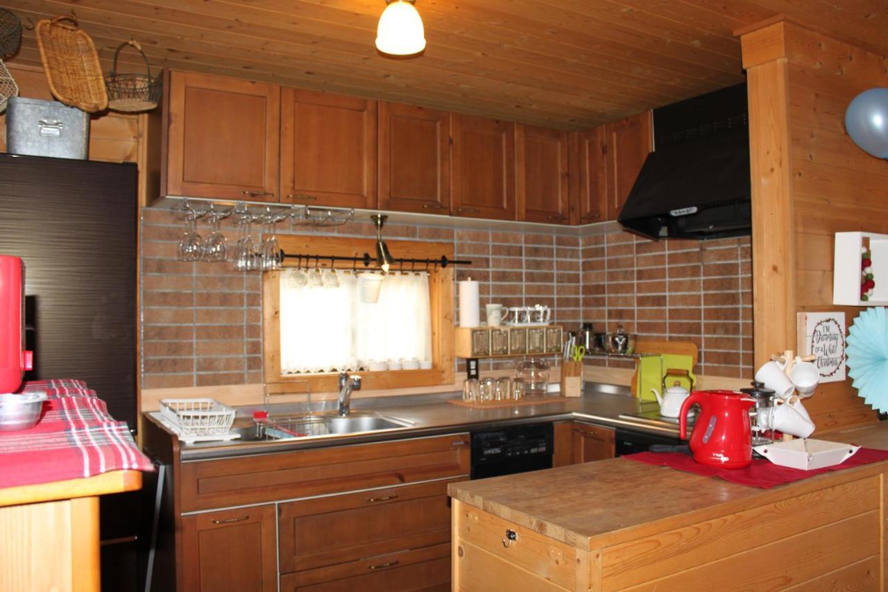 Alpine Chalets Hakuba Bagian luar foto